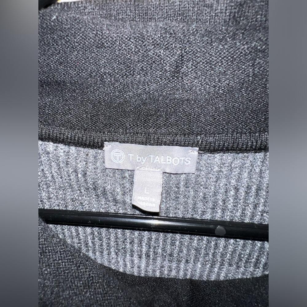 Talbots Sweater - Picture 3 of 4